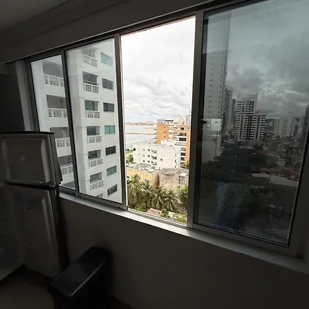En Edificio Delfines Apartahotel 4*