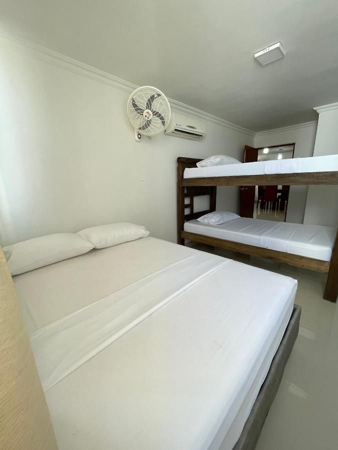 Apartahotel En Edificio Delfines