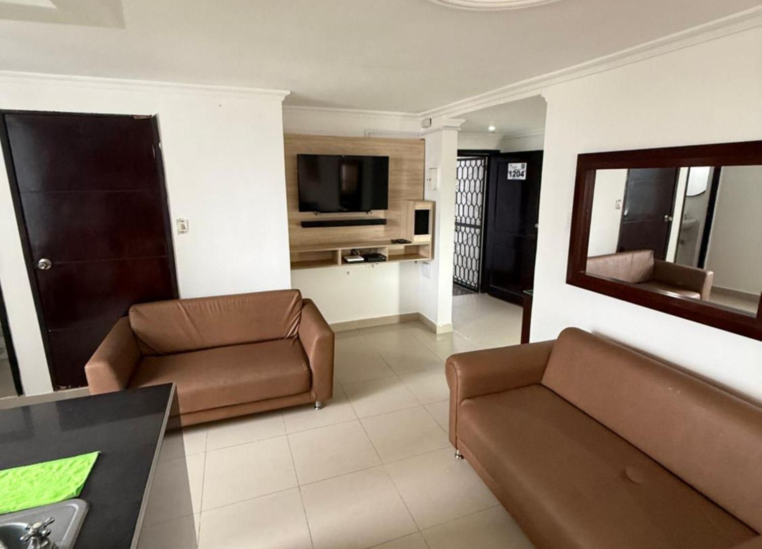 Apartahotel En Edificio Delfines 4*