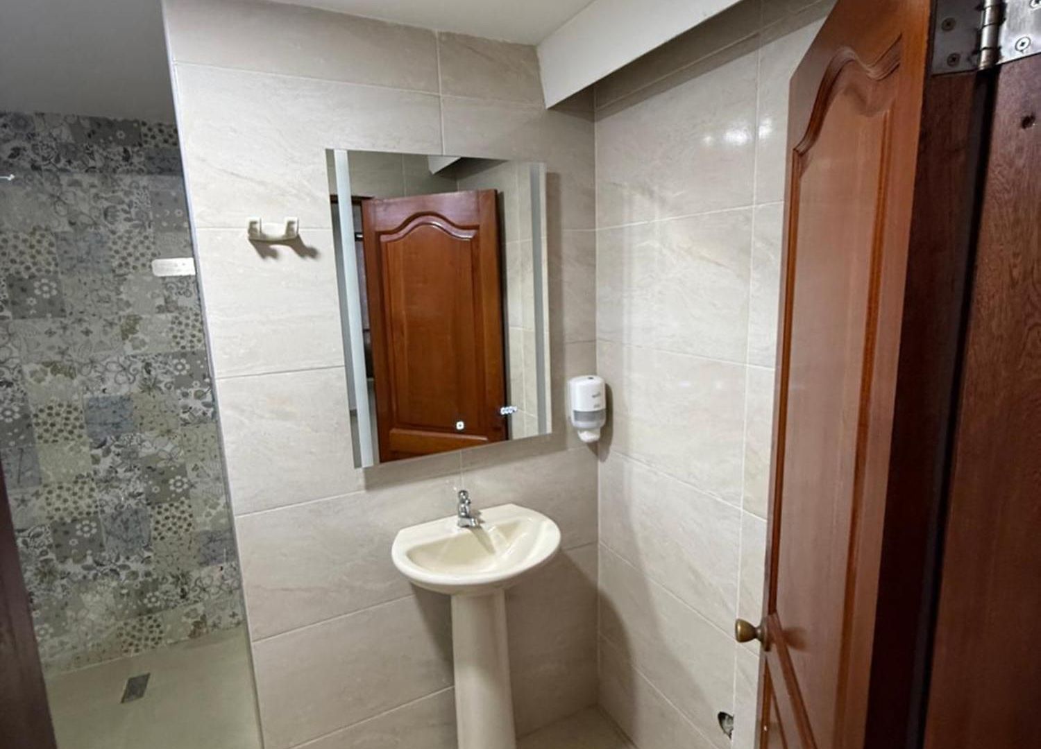 Apartahotel En Edificio Delfines 4*
