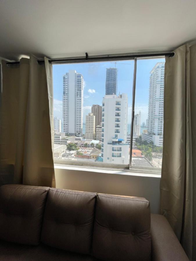 Edificio Delfines Aparthotel