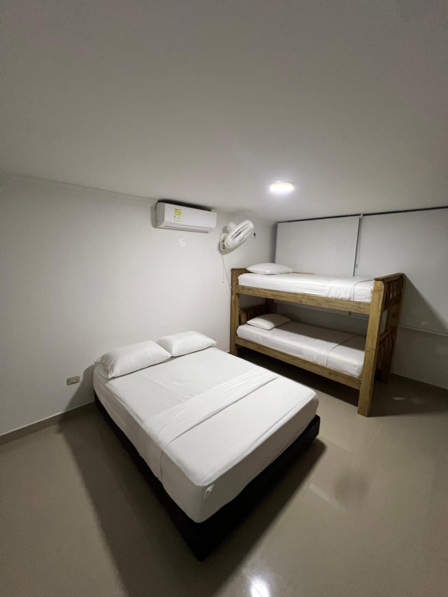 Edificio Delfines Aparthotel Cartagena