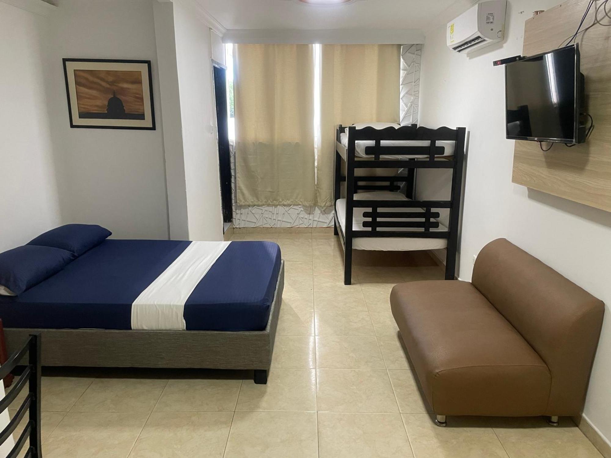 Edificio Delfines Aparthotel Cartagena
